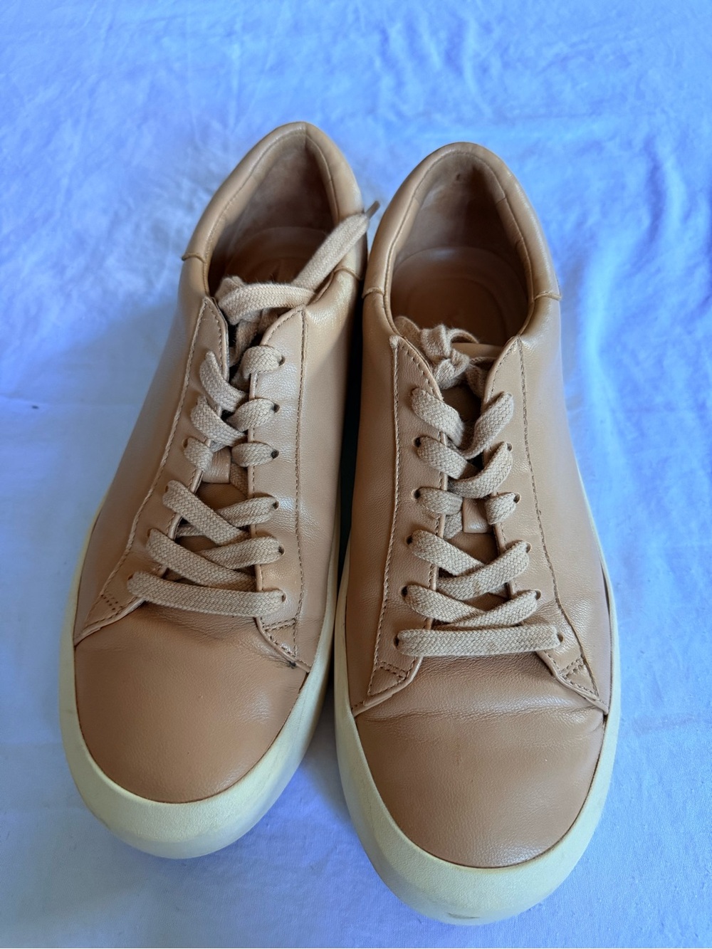 Vince 8.5 Leather Nude Minimalist Neutral Sneakers - Picture 9 of 9